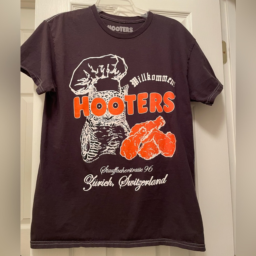 Hooters Black Tee with Orange and White Design